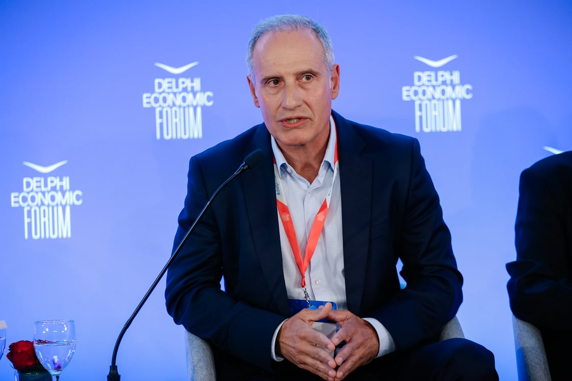 4-Apr-24-2026-12-38-33-7898-PM